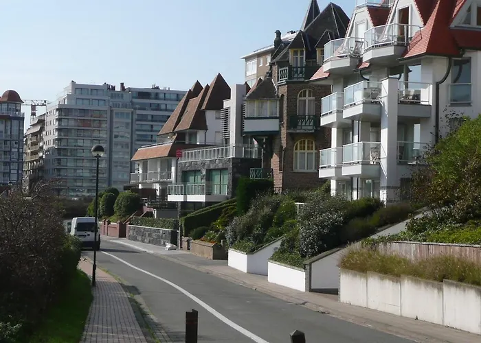 Fairway Apartment